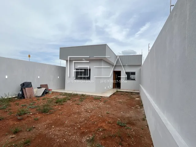Imagem 14: Encantadora Casa com 3 Quartos, 2 Suítes e Quintal Amplo