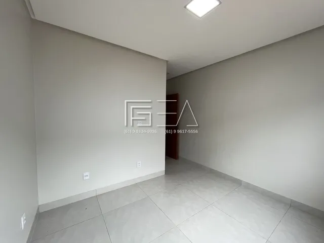 Imagem 11: Encantadora Casa com 3 Quartos, 2 Suítes e Quintal Amplo