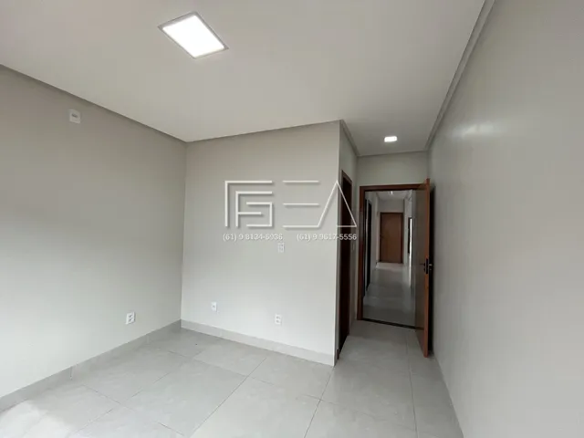 Imagem 12: Encantadora Casa com 3 Quartos, 2 Suítes e Quintal Amplo