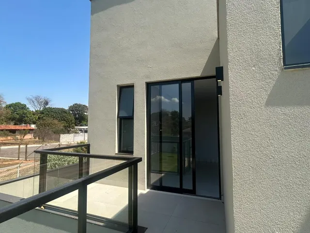 Imagem 4: P style="line-height: 1;">CASA DE ALTO PADRÃO