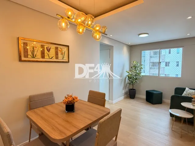 Imagem: O apartamento possui 2 Dormitórios, 1 Suíte, 2 Banheiros,
