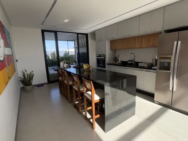 Imagem 16: Casa de luxo em condomínio Alphaville: 4 quartos, 4 suítes, 1 sala, 6 banheiros, 3