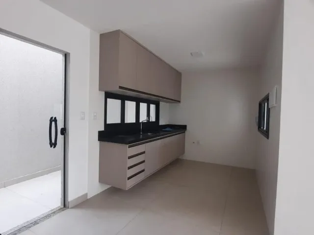 Imagem 5: Aluguel de Casa em Condomínio de Luxo em Ipitanga, Lauro de Freitas-BA: 3 quartos, 3
