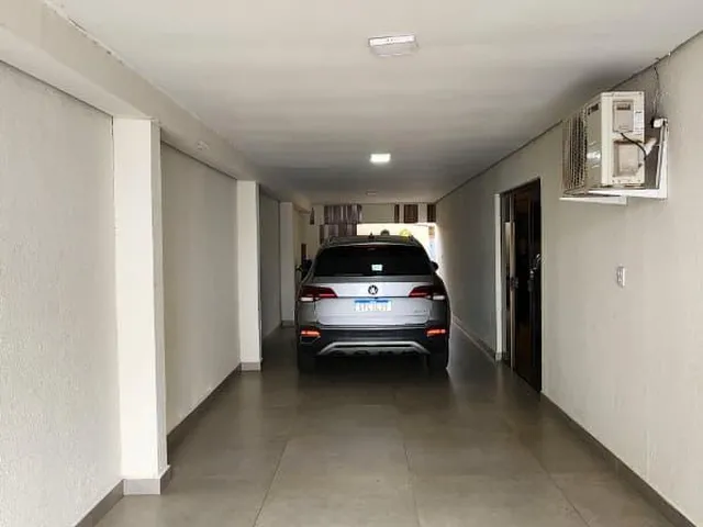 Imagem 5: Casa sozinha no terreno, com piscina à venda na Vila Industrial