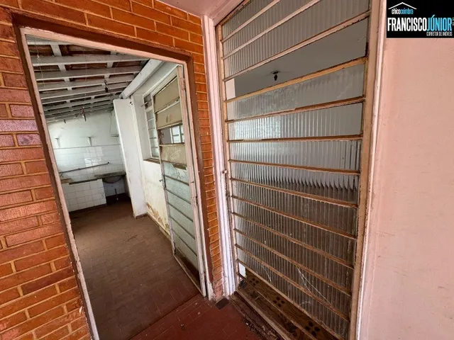 Imagem 13: CASA NO SETOR COIMBRA
