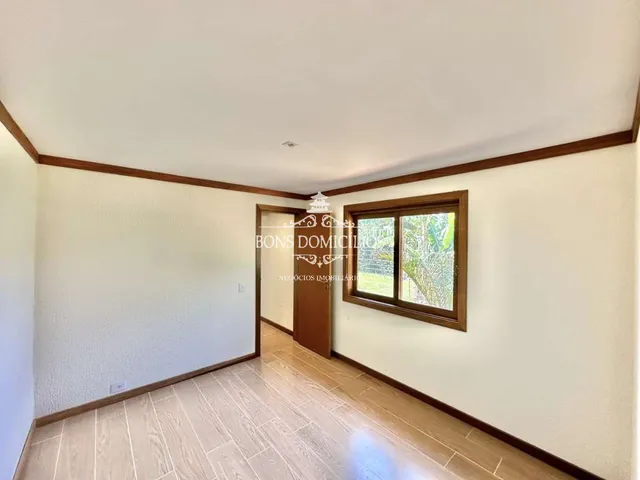 Imagem 15: Casa de Alto Padrão em Condomínio de Luxo em Cotia-SP, 3 quartos, 3 suítes, 3 salas, 5