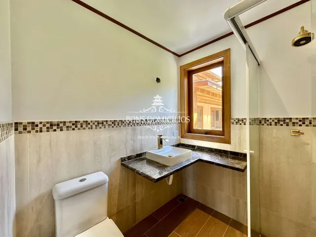 Imagem 10: Casa de Alto Padrão em Condomínio de Luxo em Cotia-SP, 3 quartos, 3 suítes, 3 salas, 5