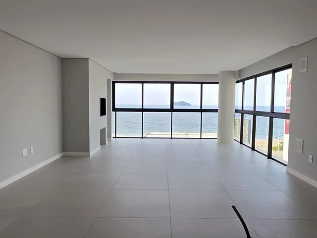 Imagem 13: Apartamento frente mar a venda em Balneário Piçarras Sc