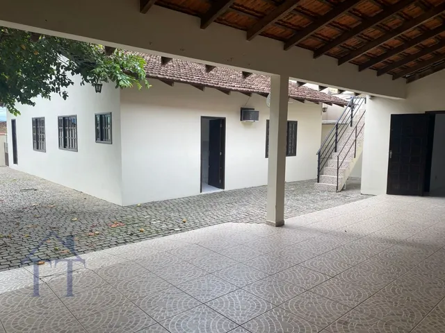 Imagem 4: Casa plana no bairro Itaum