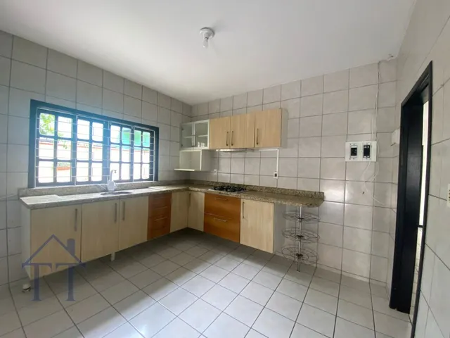 Imagem 13: Casa plana no bairro Itaum