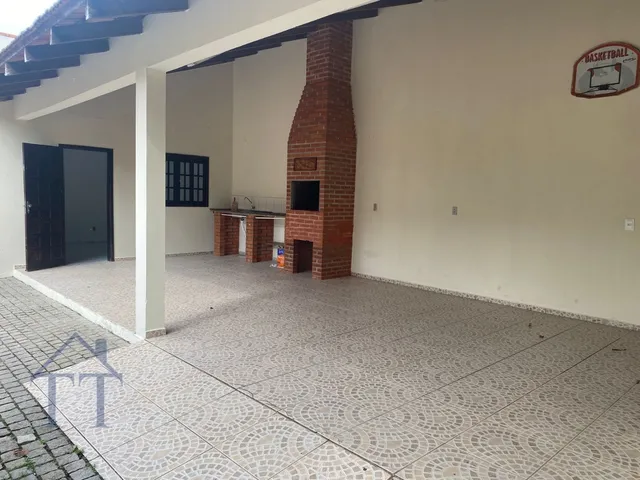 Imagem 7: Casa plana no bairro Itaum