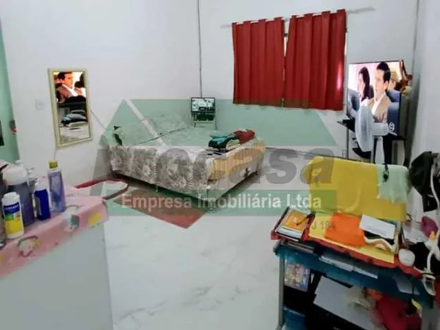 Imagem 9: Casa de rua : / Residencial / Coroado