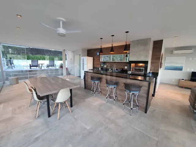 Imagem 6: Casa de 4 quartos à venda no Reserva Florestal, com 300m², em São Francisco