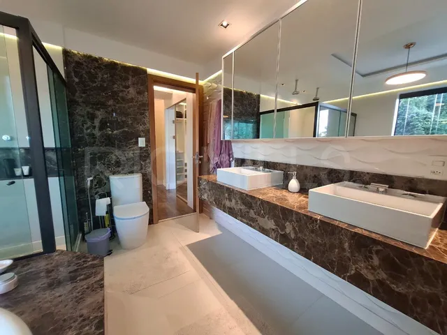 Imagem 9: Casa de 4 quartos à venda no Reserva Florestal, com 300m², em São Francisco
