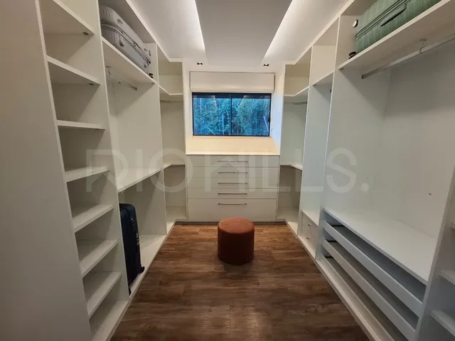 Imagem 10: Casa de 4 quartos à venda no Reserva Florestal, com 300m², em São Francisco