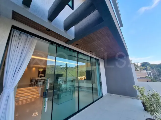 Imagem 3: Casa de 4 quartos à venda no Reserva Florestal, com 300m², em São Francisco