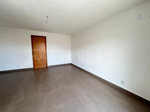 Imagem 7: Casa de 4 quartos à venda em Piratininga, Niterói