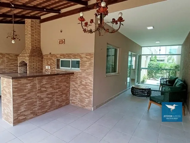 Imagem 12: Casa Duplex com Móveis Planejados, Amplo Lote e Deck Privativo a Poucos Metros da CE040