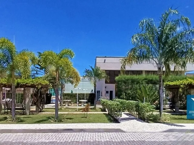 Imagem 15: Casa Duplex com Móveis Planejados, Amplo Lote e Deck Privativo a Poucos Metros da CE040