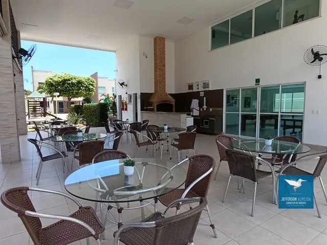 Imagem 13: Casa Duplex com Móveis Planejados, Amplo Lote e Deck Privativo a Poucos Metros da CE040