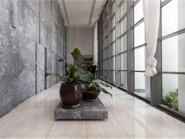 Imagem 9: Este apartamento de 123m² no Square Garden Campo Belo oferece uma atmosfera de conforto
