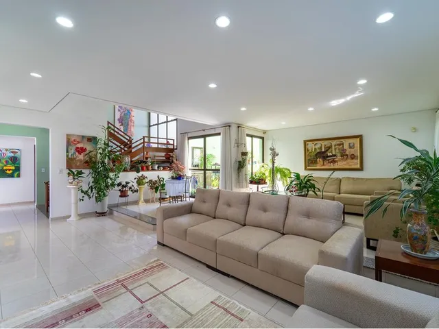 Imagem: Casa no Jardim Itália, Colônia, com 514