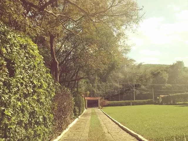 Imagem 15: Imagine um lindo sítio em um condomínio tranquilo, perfeito para lazer ou morar com