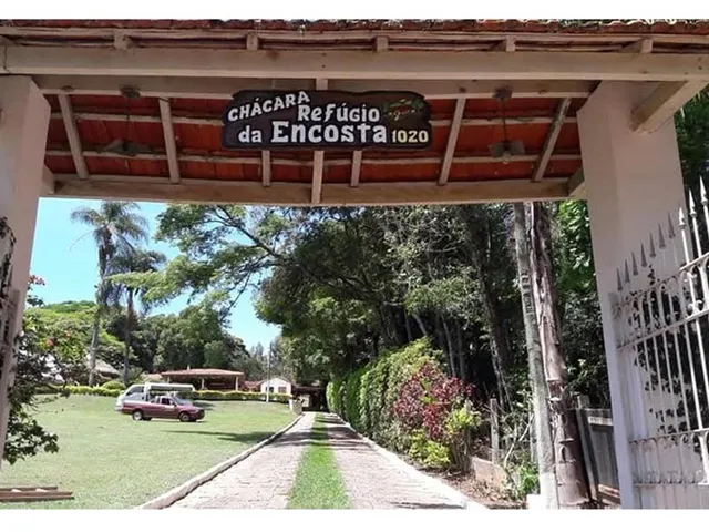 Imagem 3: Imagine um lindo sítio em um condomínio tranquilo, perfeito para lazer ou morar com
