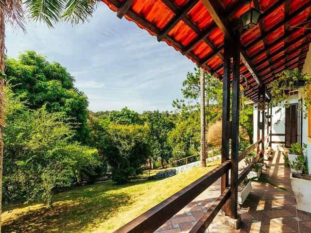 Imagem 7: Chácara Primavera! A Chácara Primavera é ideal para quem busca tranquilidade e contato