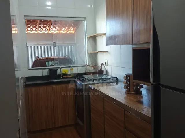 Imagem 14: CASA RESIDENCIAL em Montes Claros - MG, Bairro São Lucas