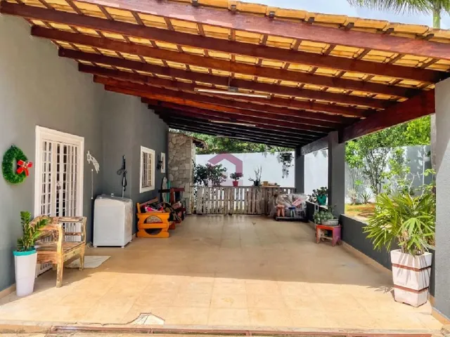 Imagem 15: LOTE COM 02 CASAS - 05 QUARTOS - 03 SUÍTES - ÁREA DE LAZER - SHA CONJUNTO 3