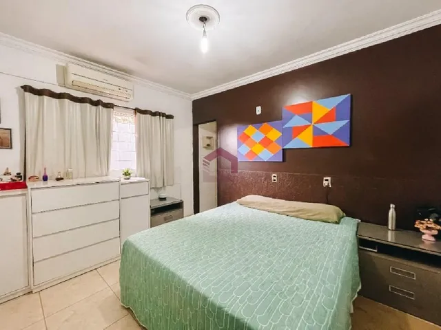 Imagem 9: LOTE COM 02 CASAS - 05 QUARTOS - 03 SUÍTES - ÁREA DE LAZER - SHA CONJUNTO 3