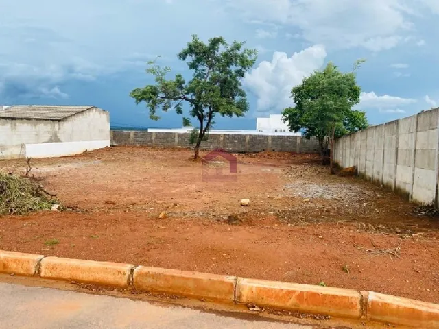 Imagem 3: LOTE - 667M² - MURADO - ESTÂNCIA QUINTAS DA ALVORADA - JARDIM BOTÂNICO