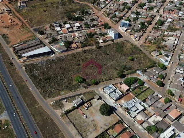 Imagem: TERRENO VAZADO - 20.000m² - REGULARIZADO
