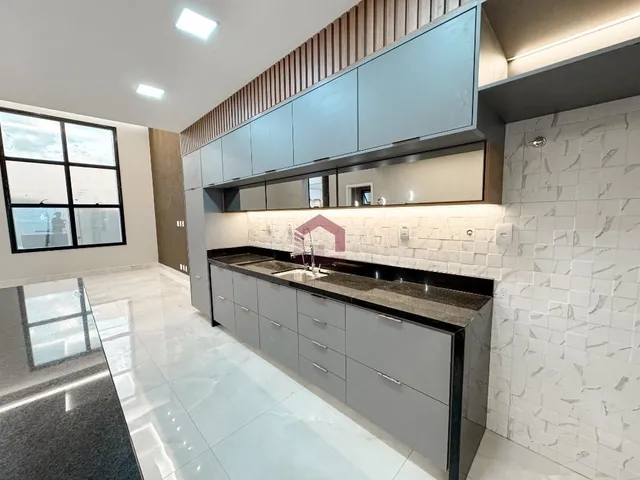 Imagem 8: CASA MODERNA - ALTO PADRÃO - 3 SUÍTES - ÁREA GOURMET - SPA - ARNIQUEIRAS