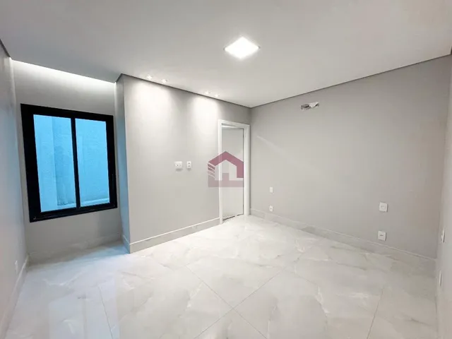 Imagem 3: CASA MODERNA - ALTO PADRÃO - 3 SUÍTES - ÁREA GOURMET - SPA - ARNIQUEIRAS