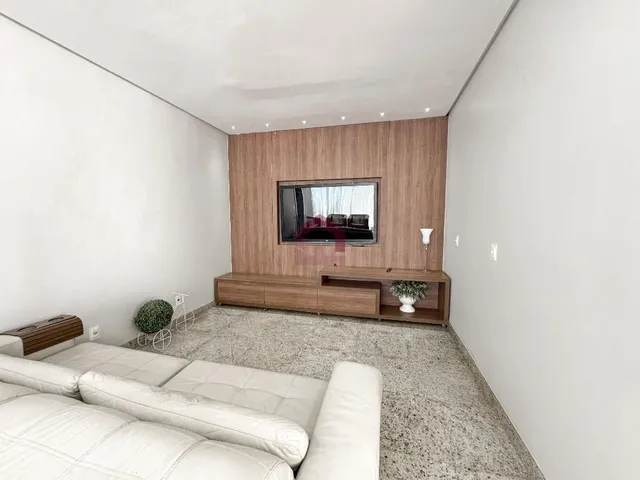 Imagem 14: PARK WAY - 2.500M² - 4 SUÍTES - ESPAÇO GOURMET - PISCINA - SAUNA - ALTO PADRÃO