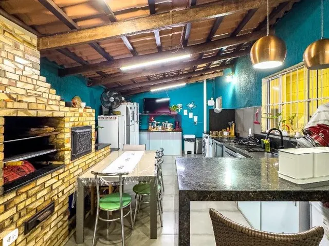 Imagem 2: QE 38 - CASA - 3 QUARTOS - SUÍTE - JARDIM - GOURMET - CHURRASQUEIRA - GUARÁ II