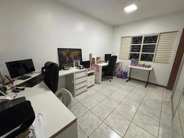 Imagem 12: QE 26 - 5 QUARTOS - SUÍTE MASTER - REFORMADO - ALTO PADRÃO - 6 VAGAS - GUARÁ II