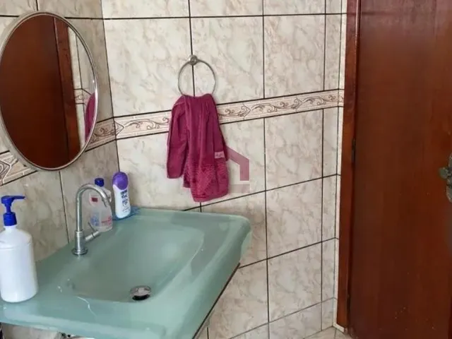 Imagem 2: QNC 14 - 350M² - SOBRADO - 4 QUARTOS - 3 SUÍTES - 6 VAGAS - TAGUATINGA NORTE