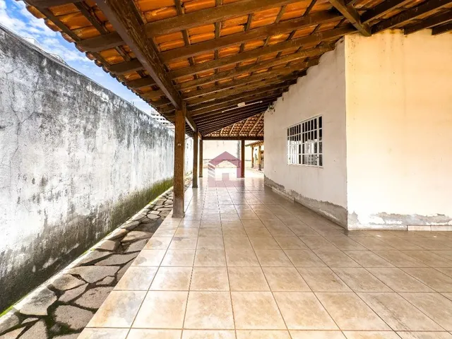 Imagem 15: RUA 3 - VICENTE PIRES - 3 QUARTOS - 5 BANHEIROS - LOTE 1200M² - CHURRASQUEIRA