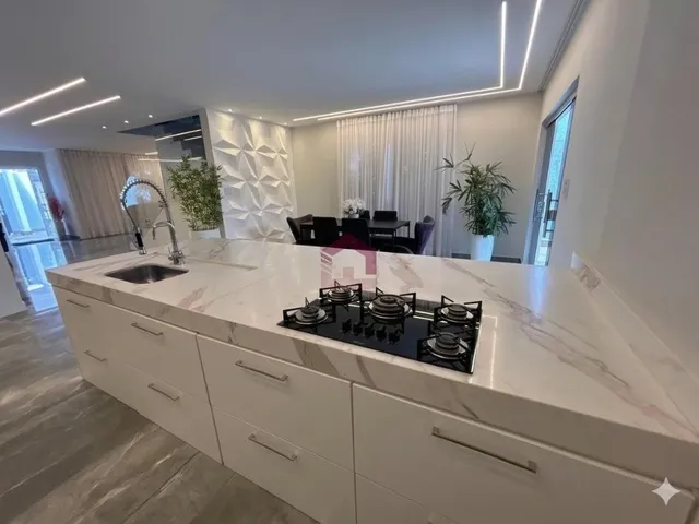 Imagem 6: SHA CONJUNTO 5 - CONDOMÍNIO FECHADO - SOBRADO - 3 QUARTOS - 280M² - ALTO PADRÃO