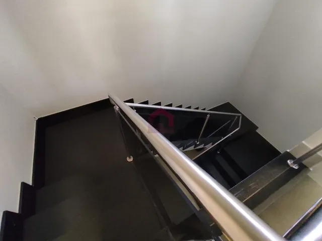Imagem 2: CASA NOVA - 400M² - 4 SUÍTES - ACEITA PERMUTA - PISCINA - 6 VAGAS - ALTO PADRÃO