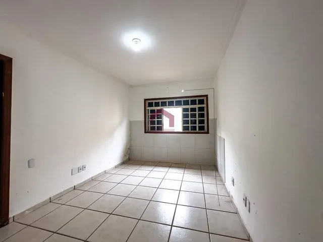 Imagem 15: QNB 18 - 350M² - 2 CASAS - COMERCIAL - RESIDENCIAL - TAGUATINGA NORTE
