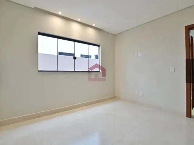 Imagem 9: QE 56 - 380M² - 4 QUARTOS - SUÍTE MASTER - 3 PAVIMENTOS - HABITE-SE - GUARÁ II