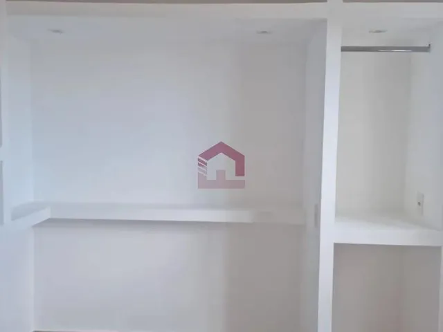 Imagem 2: Apartamento à venda em Brasília-DF, Setor Industrial (Taguatinga): 2 quartos, 1 sala, 1