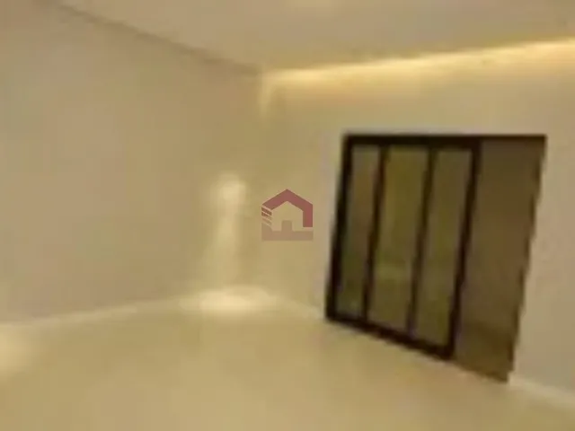 Imagem 10: ARNIQUEIRA - 3 SUÍTES - PÉ-DIREITO DUPLO - PISCINA AQUECIDA - ALTO PADRÃO