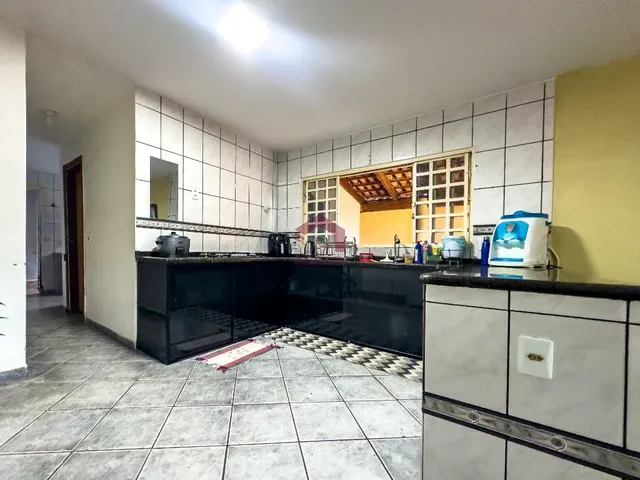Imagem 3: RESIDENCIAL VITÓRIA - CASA TÉRREA - 3 QUARTOS - SUÍTE - QUINTAL - ARNIQUEIRAS