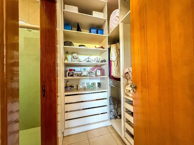 Imagem 14: ARNIQUEIRA - SHA 8 - 5 SUÍTES - ÁREA GOURMET - PISCINA - 1.600M² - ALTO PADRÃO