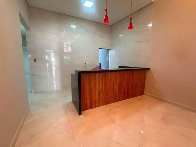 Imagem: QR 404 - CASA TÉRREA - 3 QUARTOS - SUÍTE
